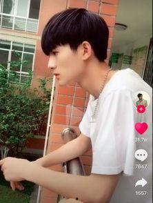 抖音网红男吃瓜,揭秘娱乐圈幕后真相