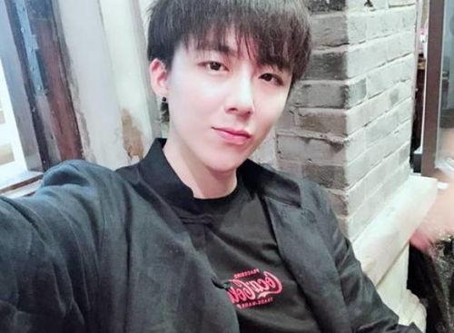 抖音网红男吃瓜,揭秘娱乐圈幕后真相  第3张