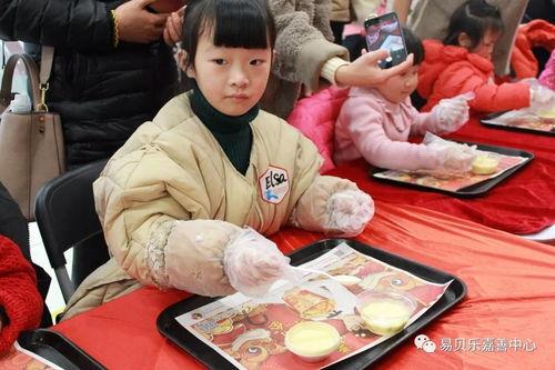 小小娱乐吃瓜,揭秘娱乐圈吃瓜背后的真相  第2张