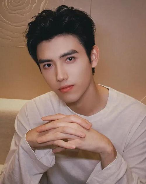 陈飞宇吃瓜娱乐圈 第3张 陈飞宇吃瓜娱乐圈 第3张