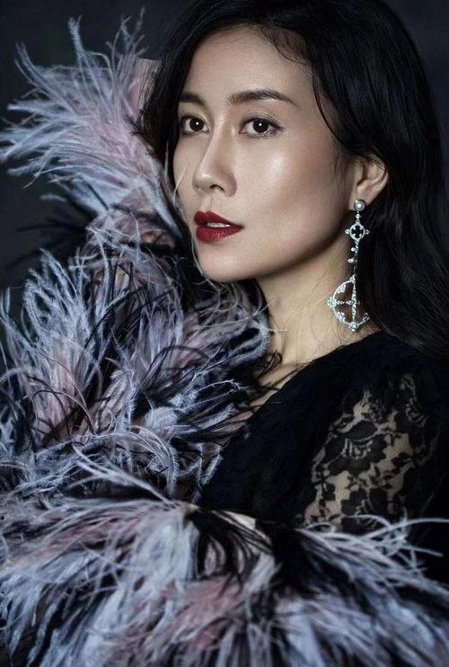 娱乐圈业内吃瓜女星是谁,揭秘业内“吃瓜”女星的真实身份  第3张